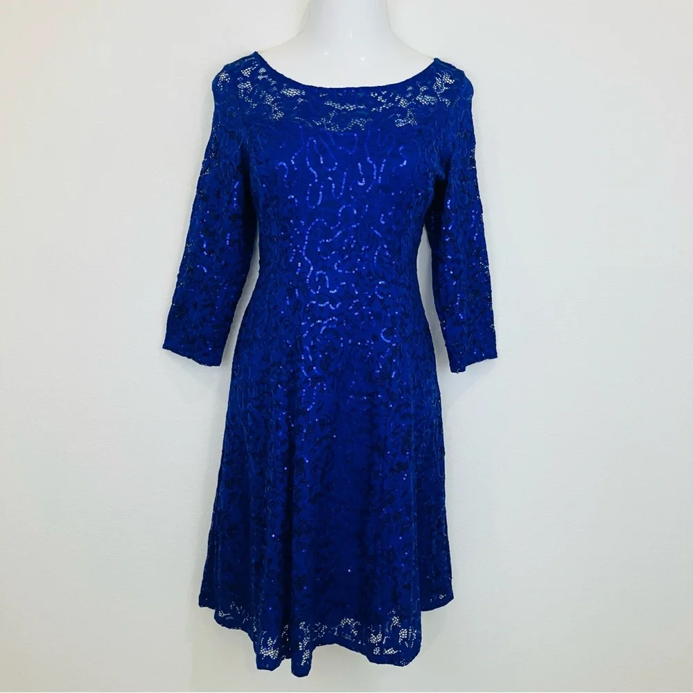 NWOT Marina V-Neck Lace Fit & Flare Dress